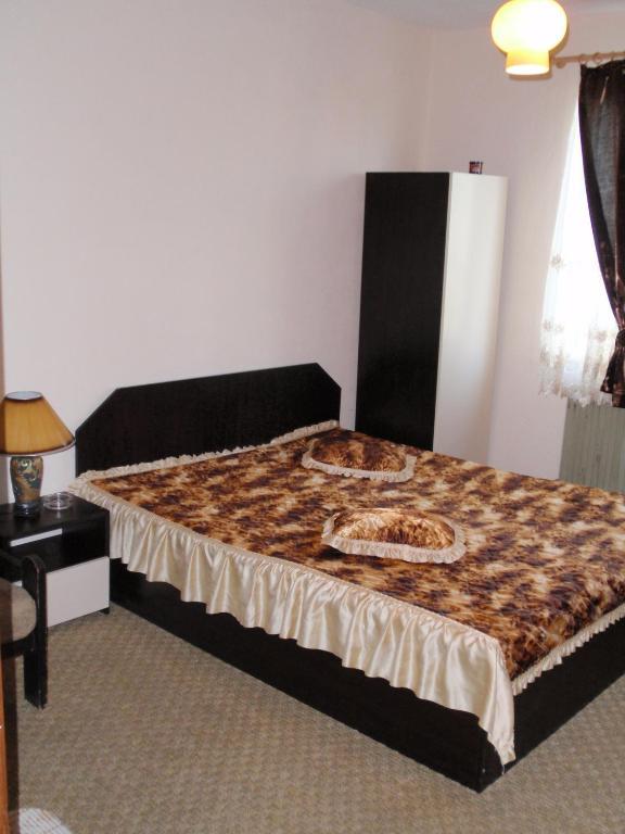 Family Hotel Natalis Хисаря Номер фото